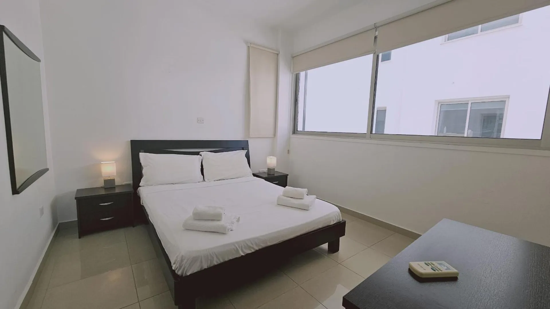 Stay White Petals Apartment Λάρνακα Κύπρος